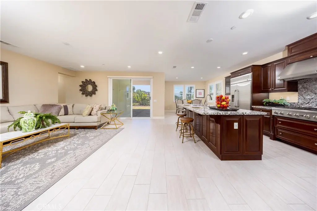 21086 Willow Heights, Diamond Bar