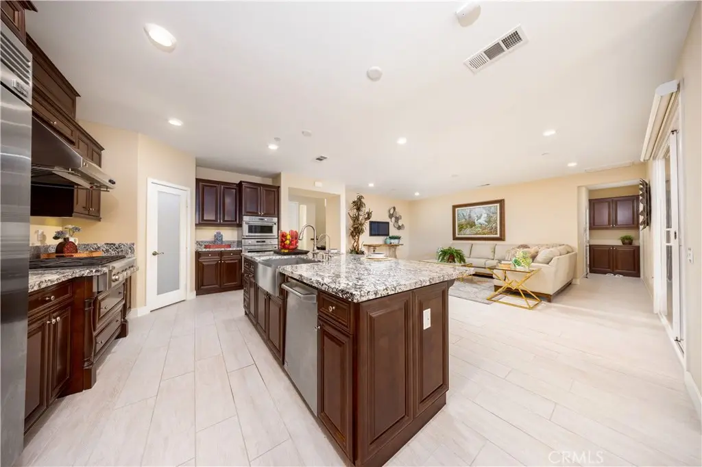 21086 Willow Heights, Diamond Bar