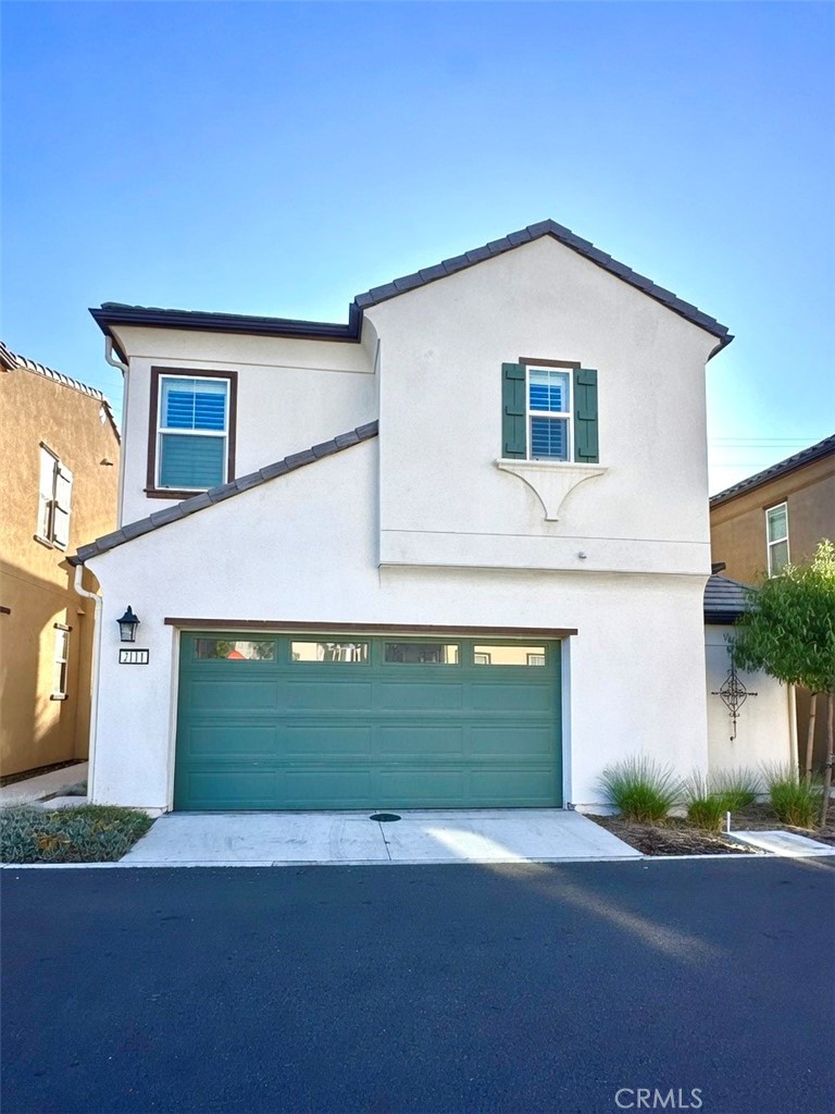 2111 Rio Grande, Pomona
