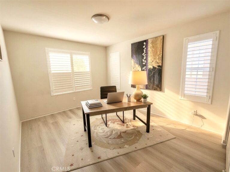 2111 Rio Grande, Pomona
