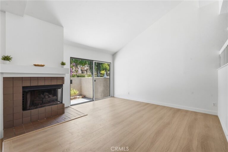 22 Mesquite Place, Pomona