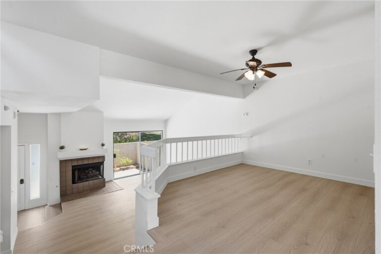 22 Mesquite Place, Pomona