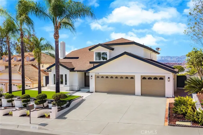 22105 Birds Eye Dr, Diamond Bar