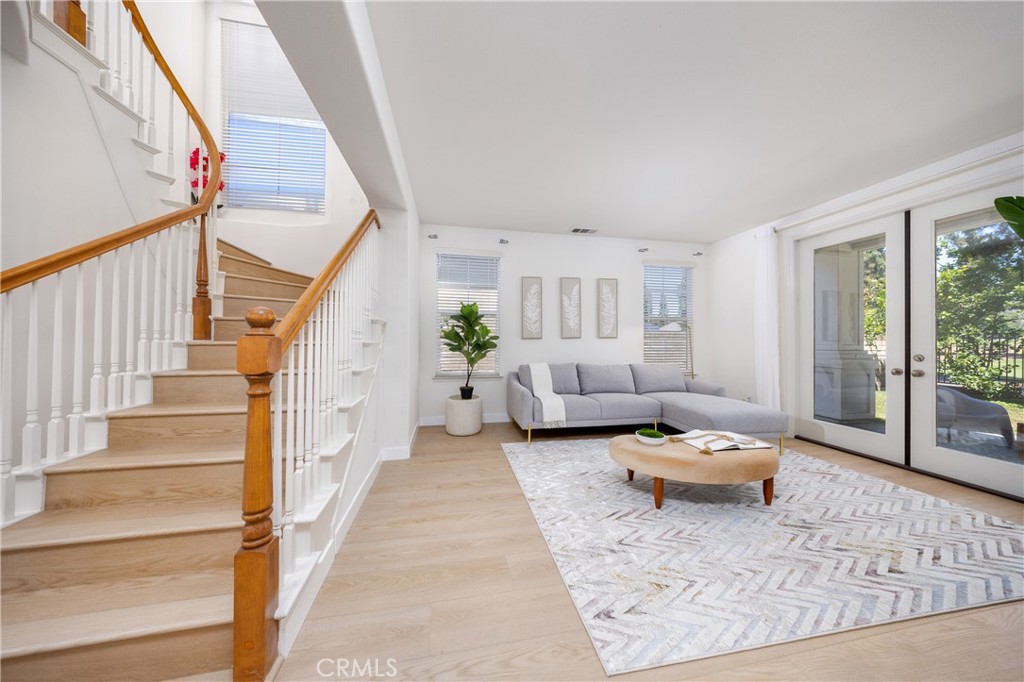 2225 Saratoga Lane, Glendora
