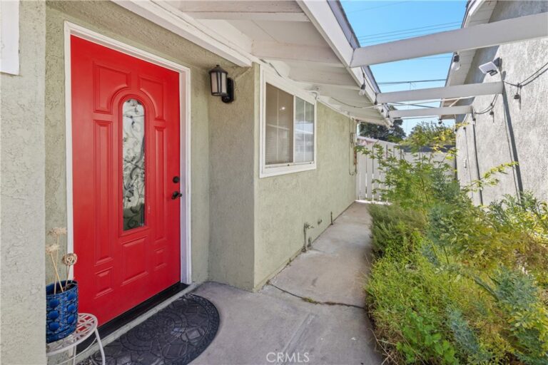 2262 Academy, Pomona