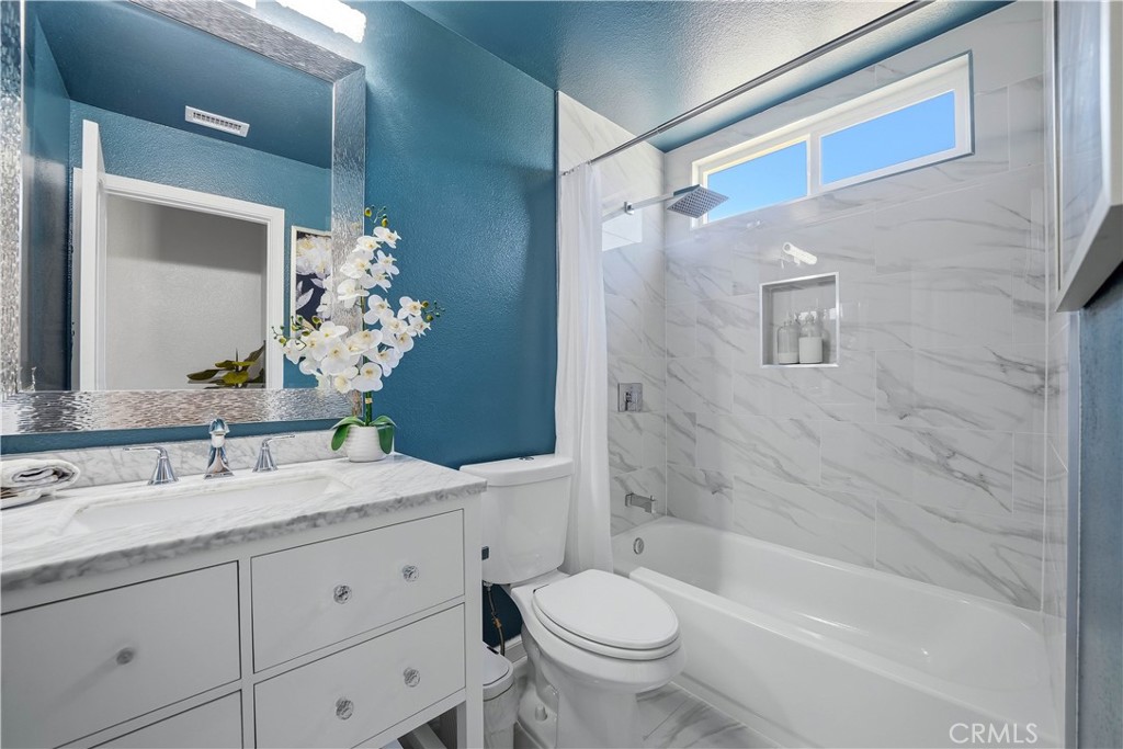 2326 N Sycamore, Rialto