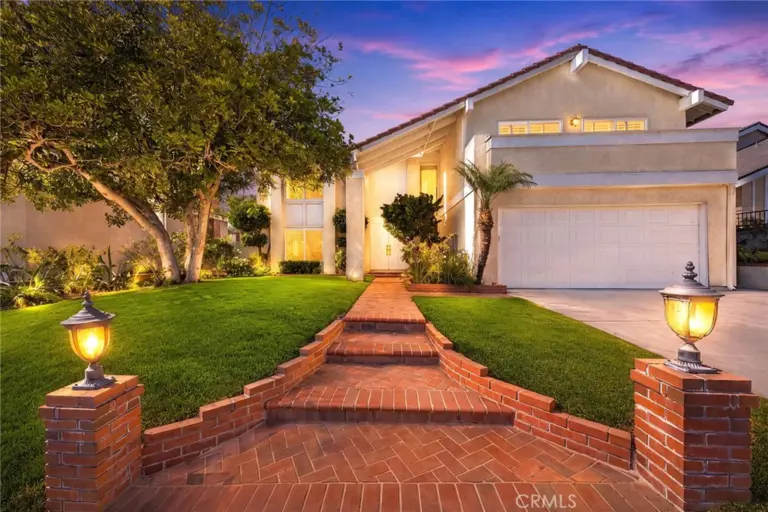 23437 Amberwick, Diamond Bar