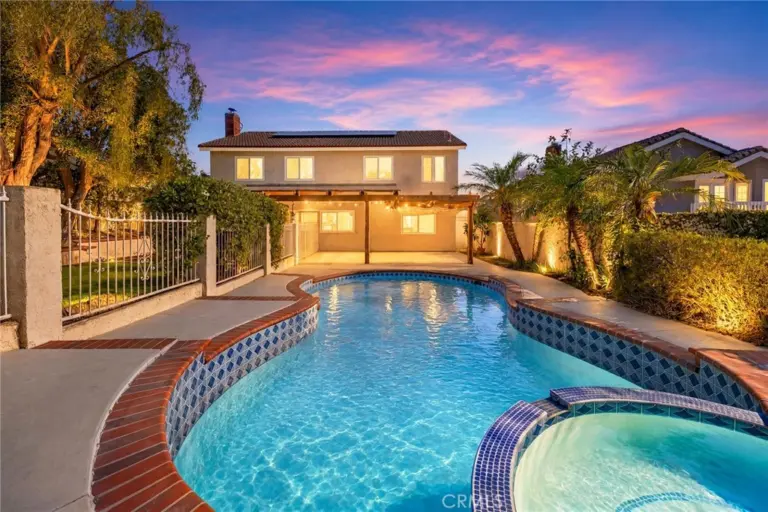 23437 Amberwick, Diamond Bar