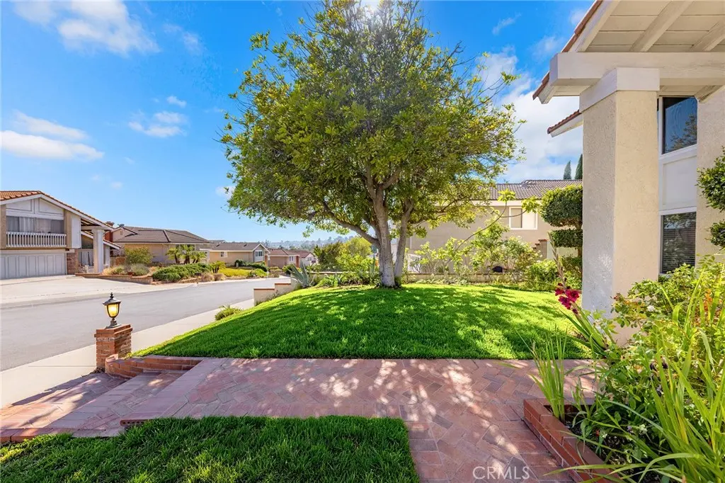 23437 Amberwick, Diamond Bar