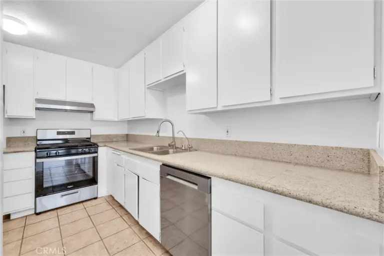 23640 Monument Canyon #C, Diamond Bar