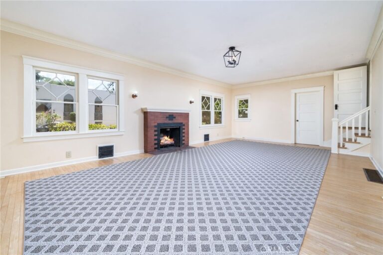 2382 Bonita Avenue, La Verne