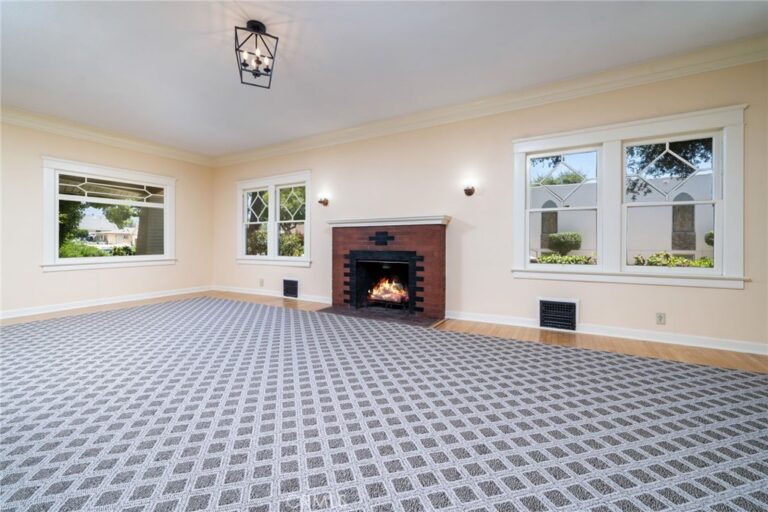 2382 Bonita Avenue, La Verne