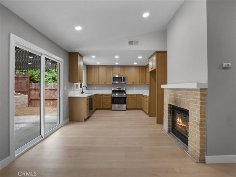2402 W Sunrise Drive, Rialto