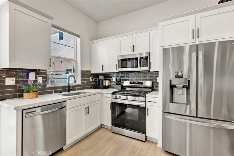 2412 E Encanto Paseo, Ontario