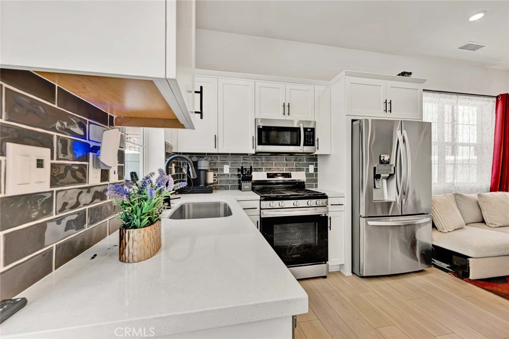2412 E Encanto Paseo, Ontario