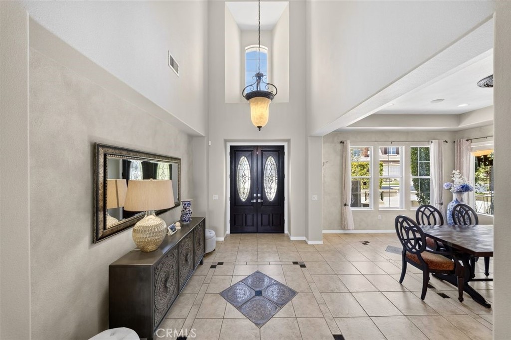 2420 Vista Del Sol, La Verne