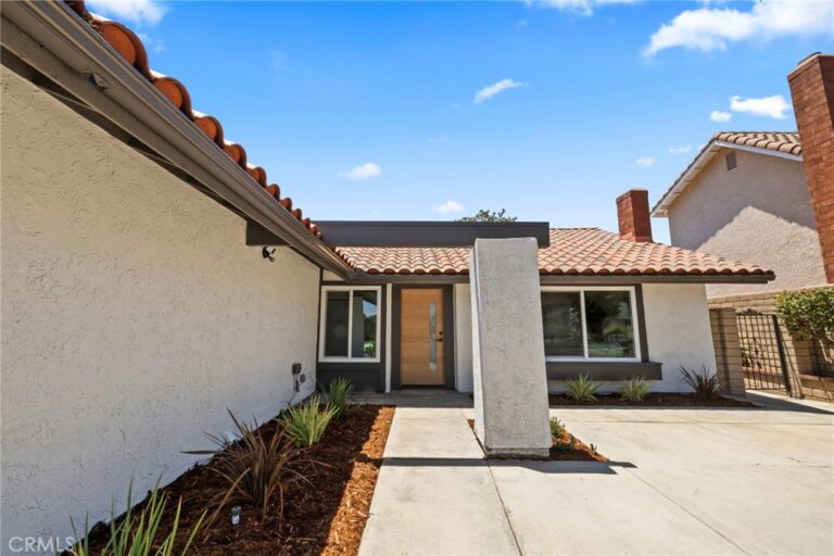 2614 Virginia Way, Ontario