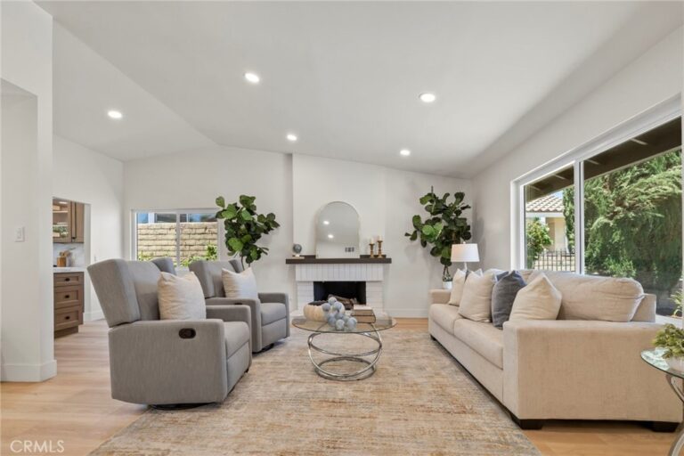 2614 Virginia Way, Ontario