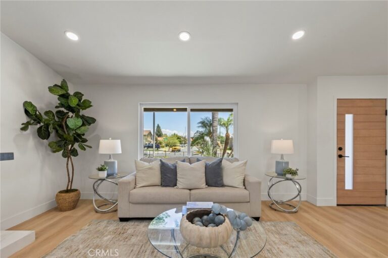 2614 Virginia Way, Ontario