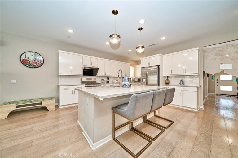 2659 E Mabel Lane, Ontario