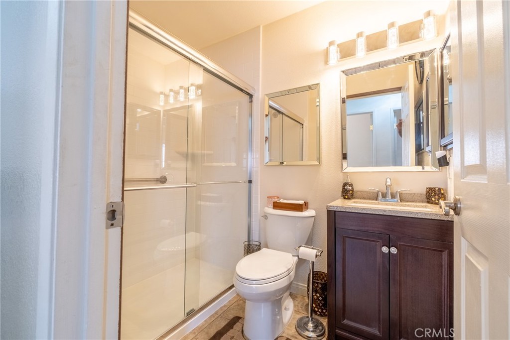 2688 W Calle Vista, Rialto