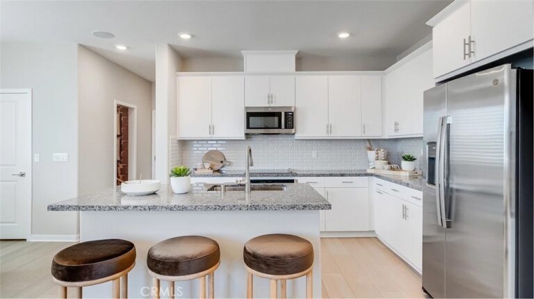 2723 Cloudview Privado, Ontario