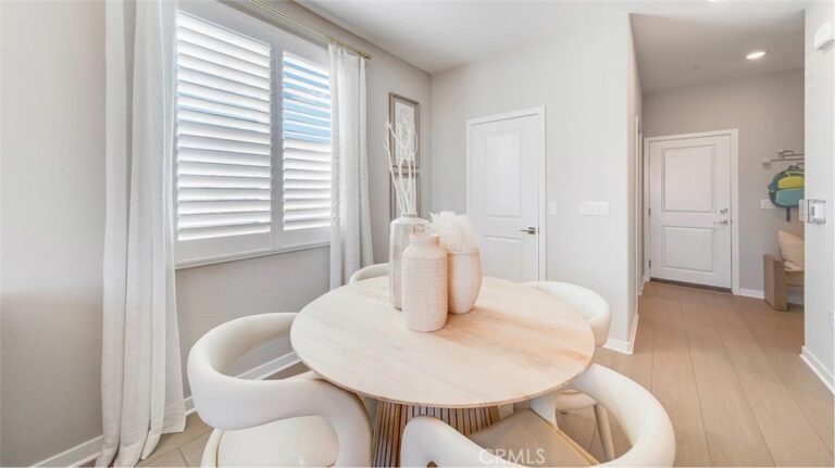 2723 Cloudview Privado, Ontario