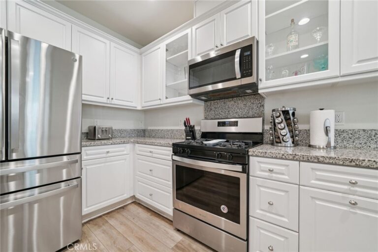2818 E Berry Loop Privado #66, Ontario
