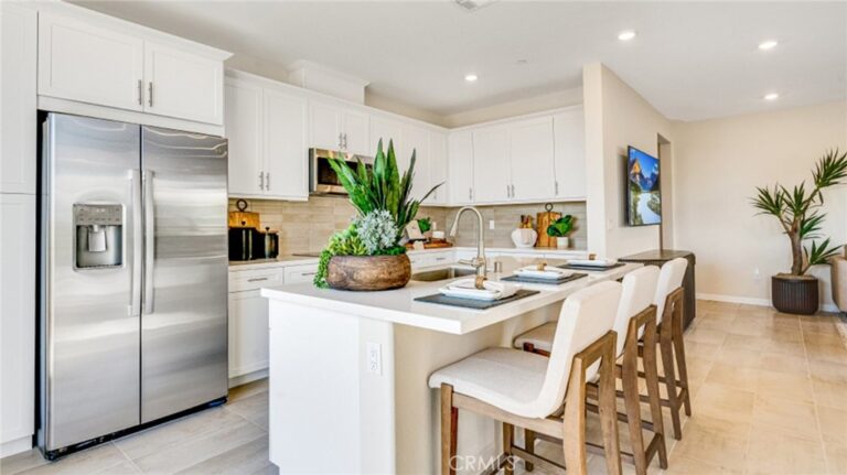 2853 E Amberley Privado, Ontario