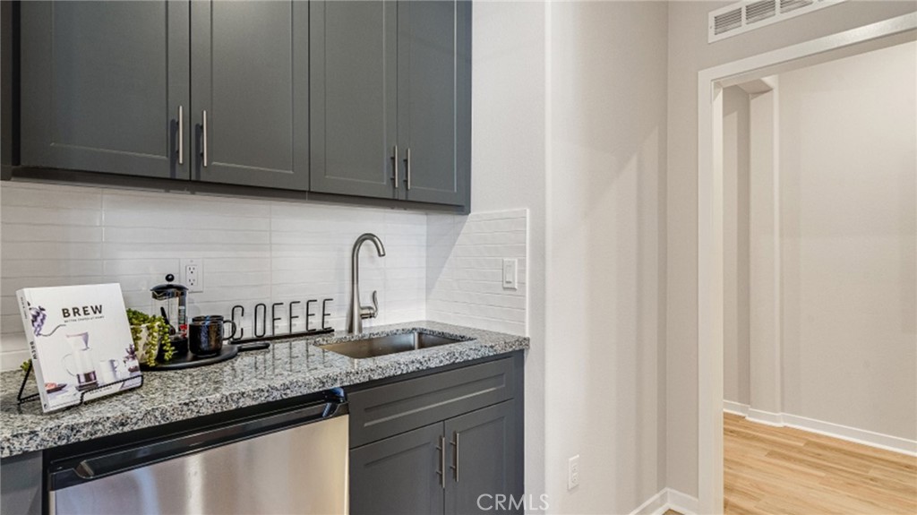 2857 E Amberley Privado, Ontario