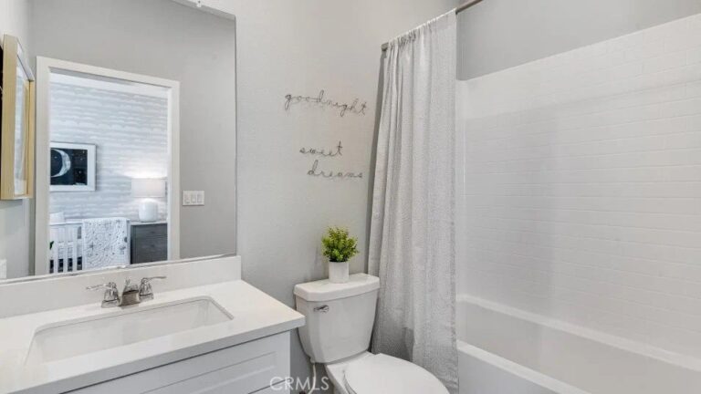 2863 E Amberley Privado, Ontario
