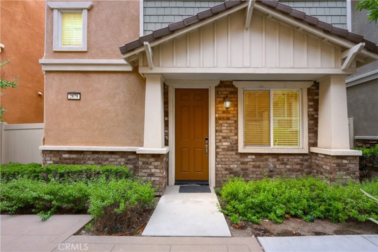 2878 Foxtail, Pomona