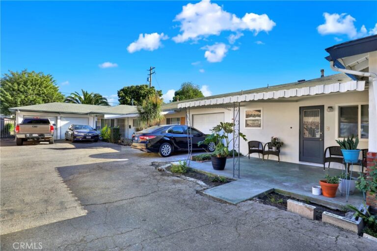 291 W Artesia, Pomona