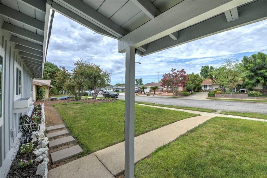 2946 Gladstone Street, Pomona