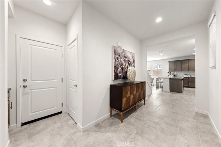 2972 E Calgary Street, Ontario