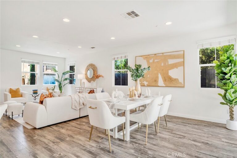 2991 E Via Corvina, Ontario