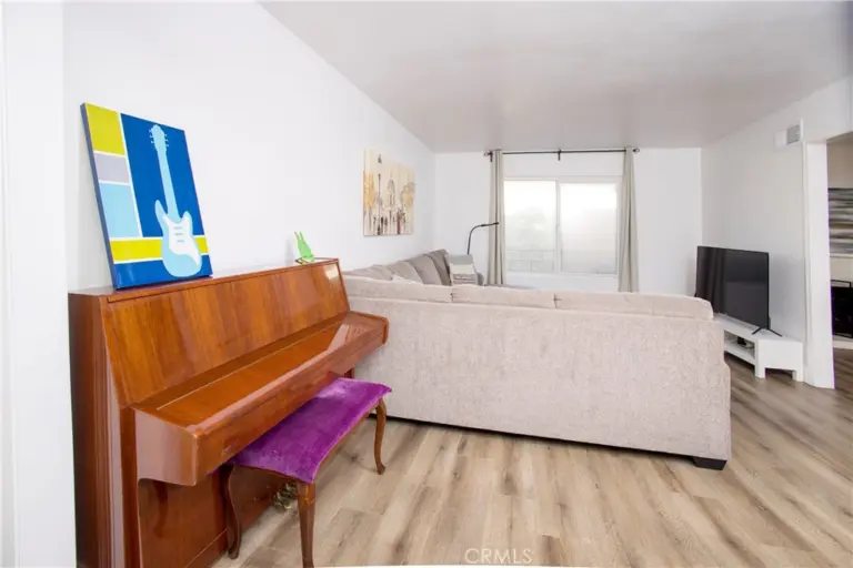 3040 La Puente, West Covina