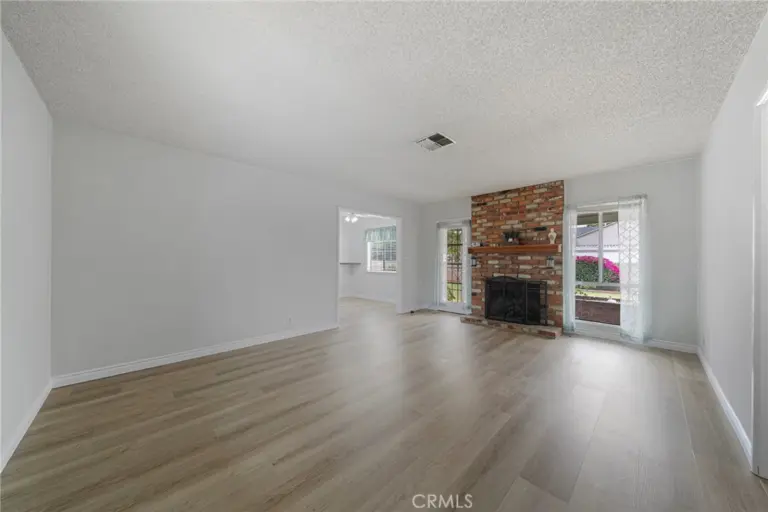 312 N Maplewood, West Covina