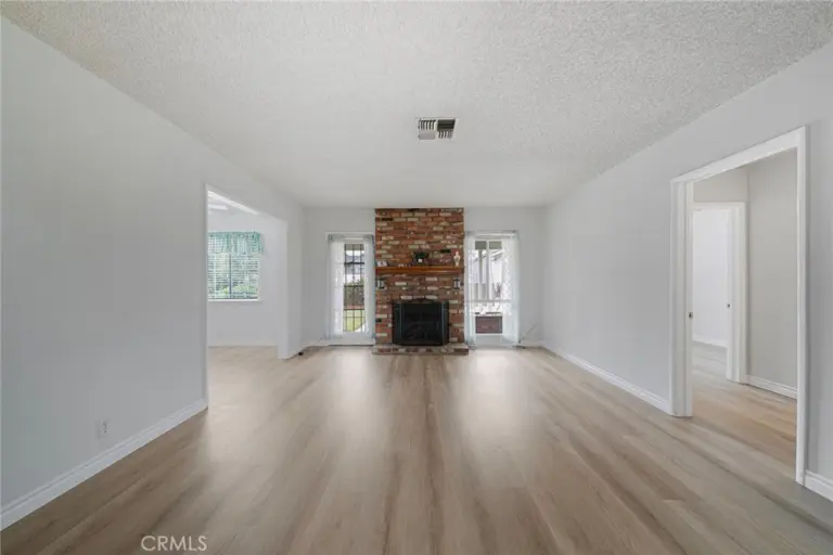 312 N Maplewood, West Covina