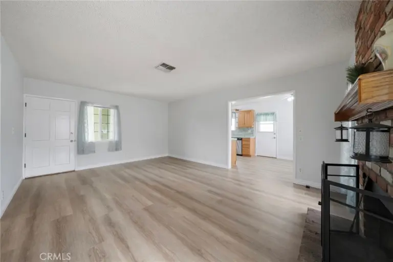 312 N Maplewood, West Covina