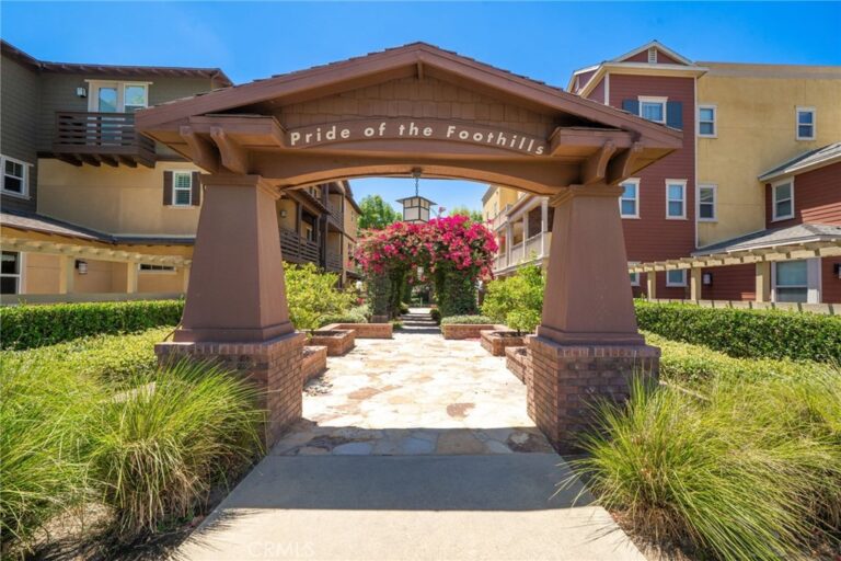 323 S Glendora Avenue, Glendora