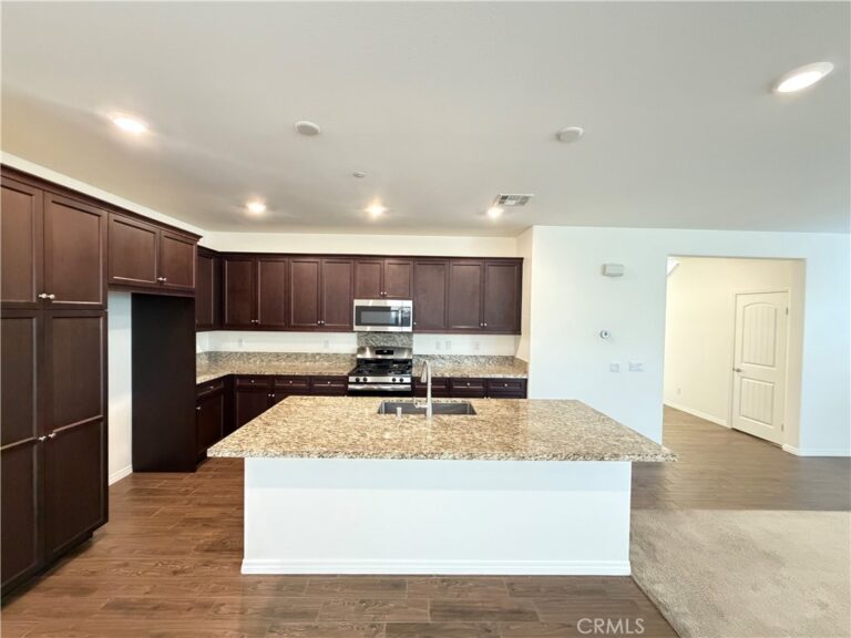 3237 East Mount Rainier Dr, Ontario