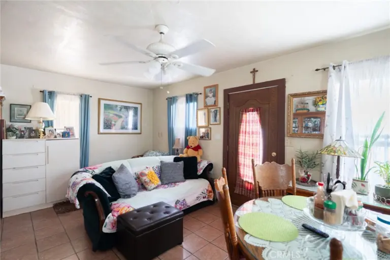 325 W Crescent Drive, Azusa