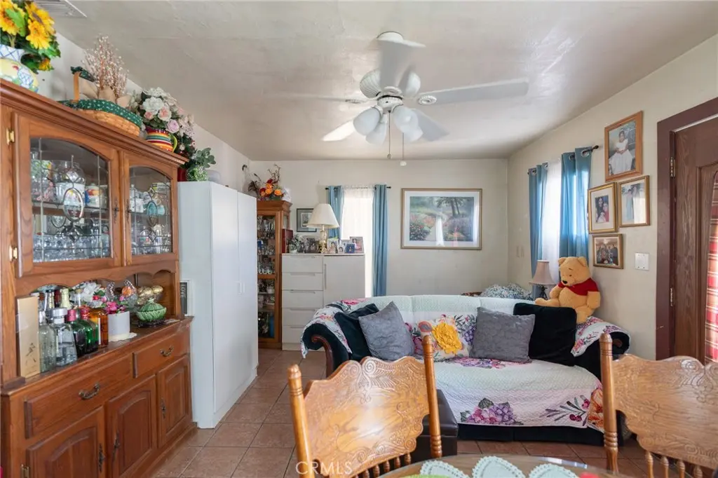 325 W Crescent Drive, Azusa