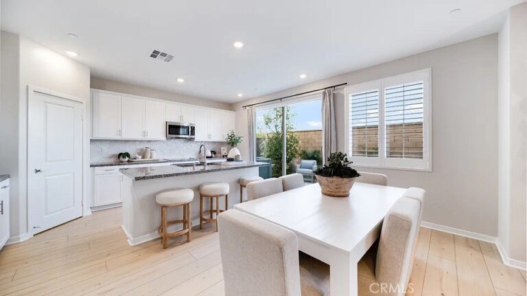 3256 Floral Paseo, Ontario