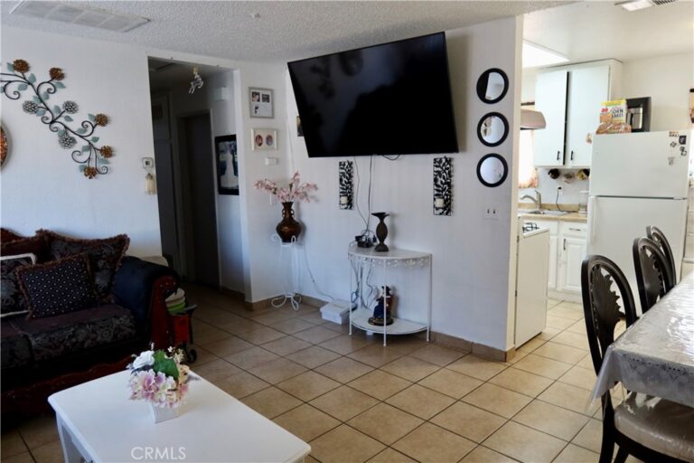 329 E Belmont, Ontario