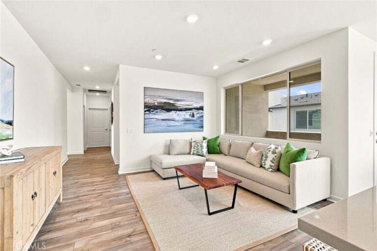 3306 South Ruby Paseo, Ontario