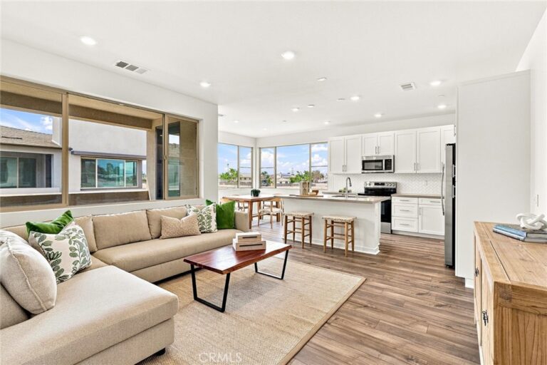 3306 South Ruby Paseo, Ontario