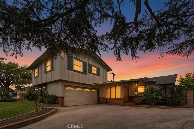 333 W Newburgh Street, Glendora