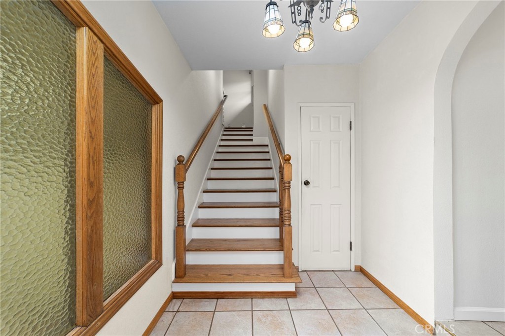 333 W Newburgh Street, Glendora